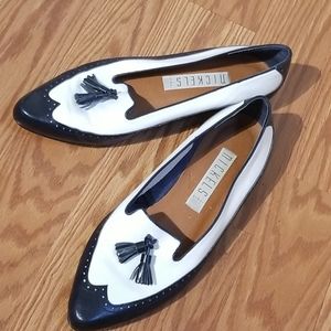 Nickels slip‎ on  7 1/2